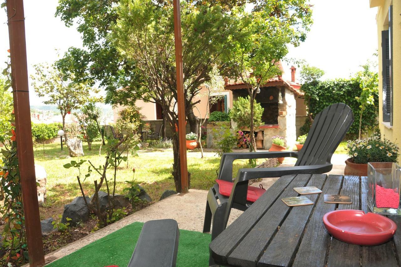 Garden House / Amazing View Apartamento Kalabáka Exterior foto